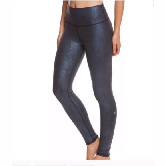 Alo Yoga Saltwater Metallic High Waist Legging - Picture 2 of 8